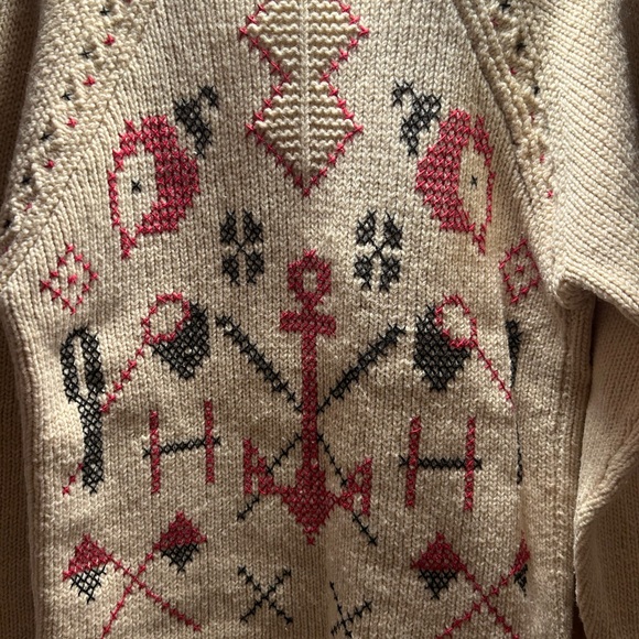 Original Portugal Povoa de Varzim wool sweater.  Excellent vintage condition. - Picture 5 of 7